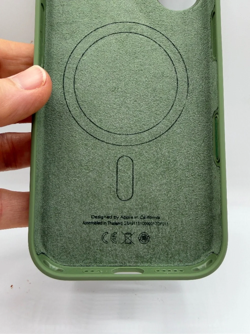 Apple IPhone 17 Silicone Cover with MagSafe in Light Moss NWOT